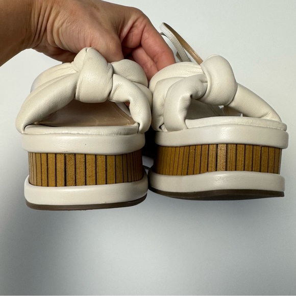 Schutz Mindy Wedge In Pearl Women's Sandals Nude Caramel Size 8.5 - Picture 7 of 8